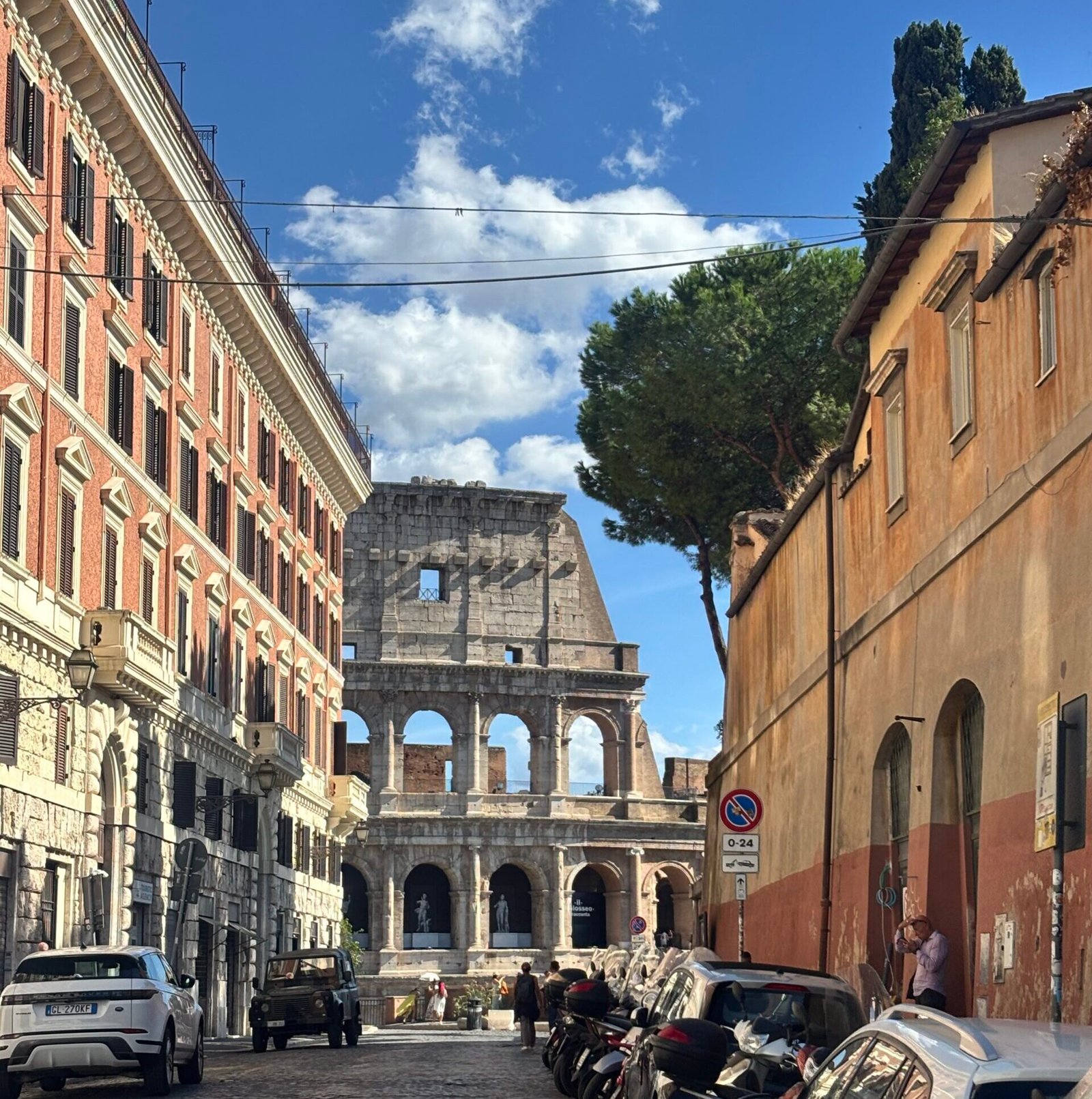 How many days in Rome - view near the Colosseum